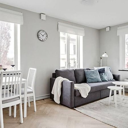 Bright Apartment In Park Environment Lund Exterior photo