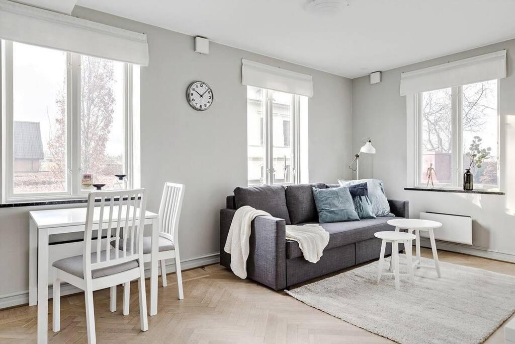 Bright Apartment In Park Environment Lund Exterior photo