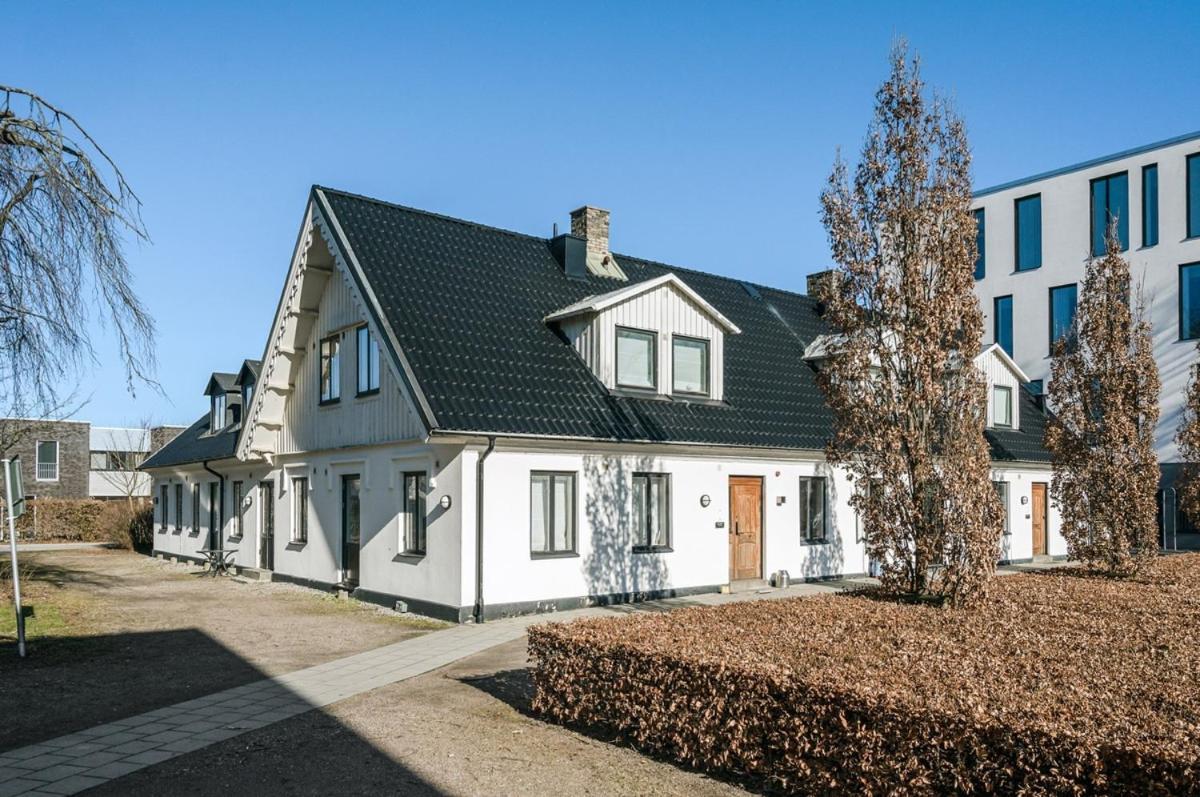 Bright Apartment In Park Environment Lund Exterior photo